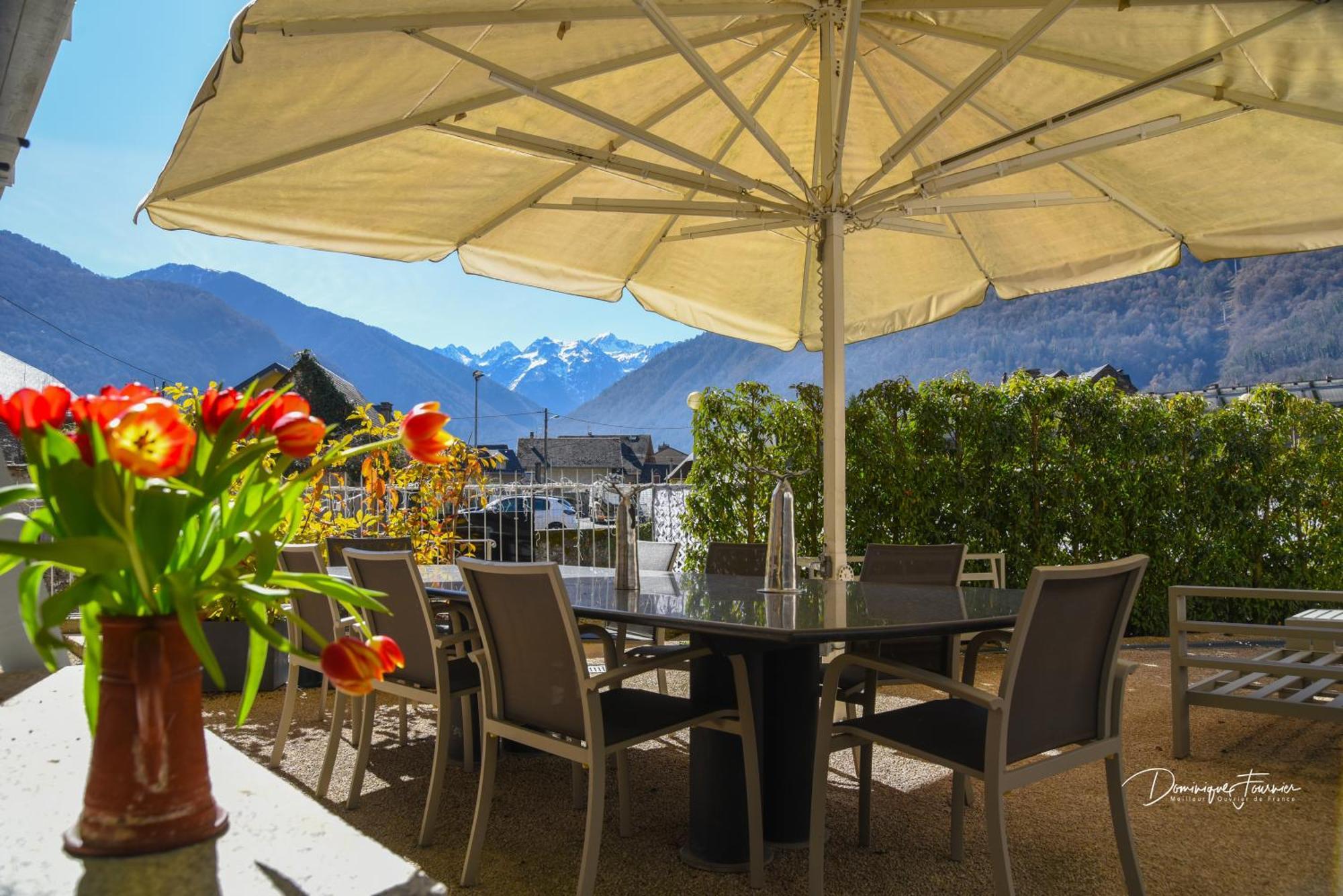 Le 41 Avenue Foch Hotel Bagneres-de-Luchon Ngoại thất bức ảnh